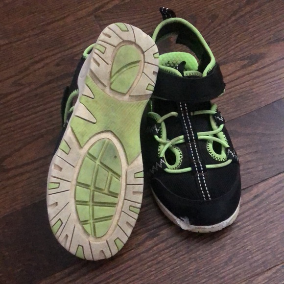 H & M Boys Sandals - Picture 7 of 7